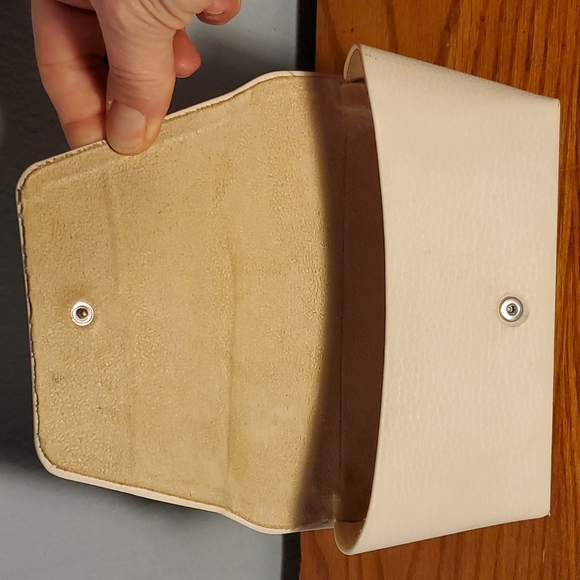 Michael Kors Sunglass Case - Picture 3 of 4